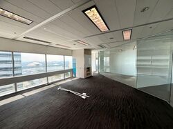 Gateway West (D7), Office #601939321